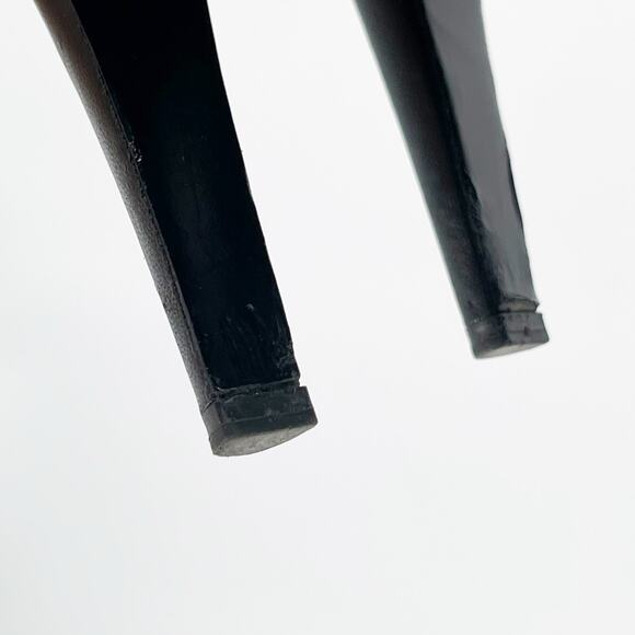 Chanel Black Lambskin CC Cap Toe Chain Detail Knee High Heel Boot size EU 37 - Picture 10 of 16